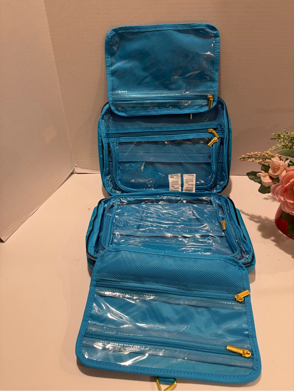 New!! Joy Mangano Turquoise Nylon Cosmetic Case with Gold Hardware - Picture 10 of 16